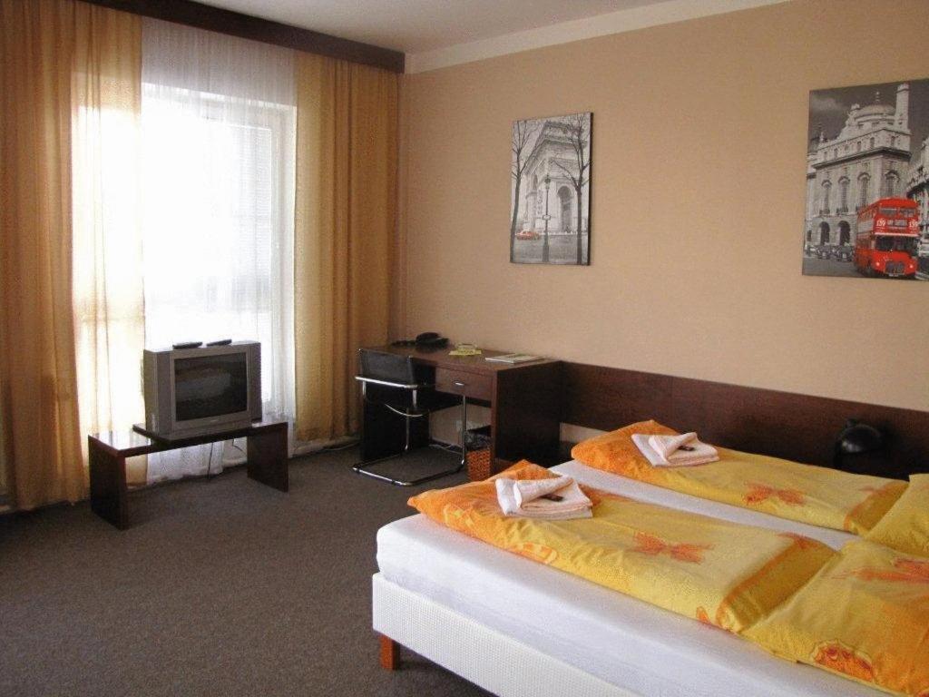 Hotel Bílá Růže Brno Exterior foto